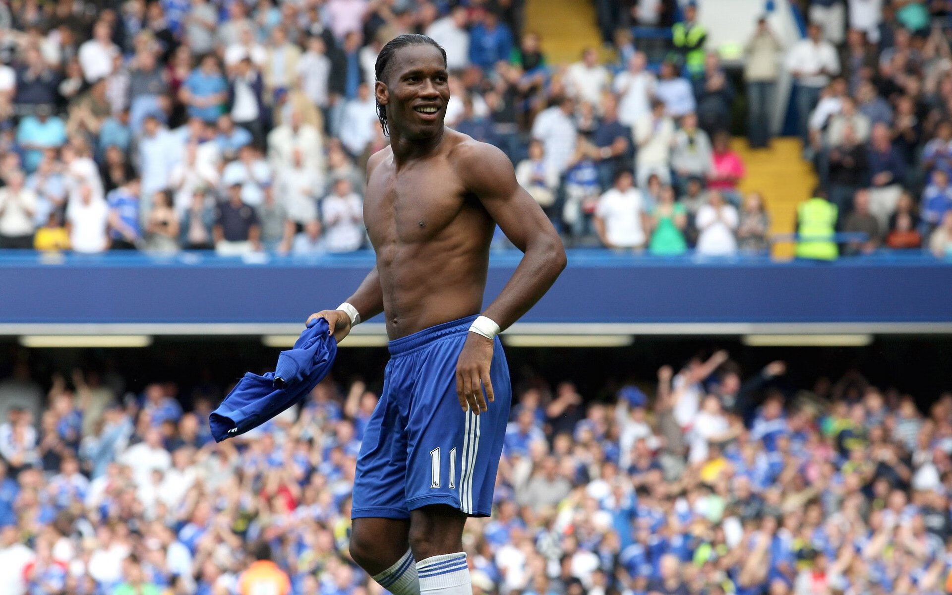 男队精神面貌积极 每位选手状态在线